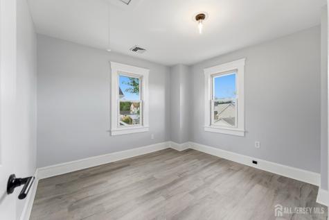 11 Jean Court Woodbridge Proper NJ 07095