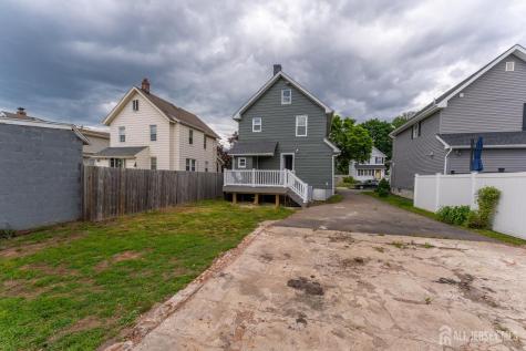 11 Jean Court Woodbridge Proper NJ 07095