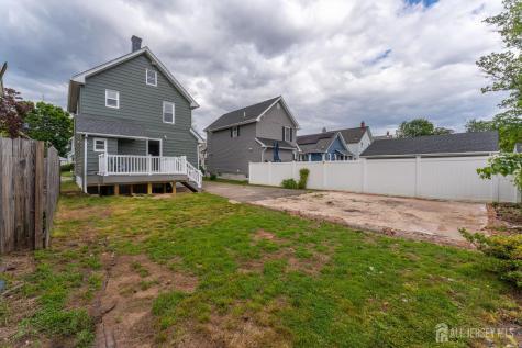 11 Jean Court Woodbridge Proper NJ 07095