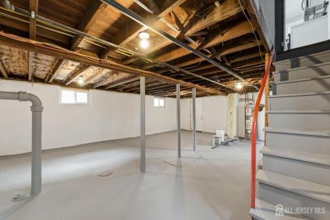 11 Jean Court Woodbridge Proper NJ 07095