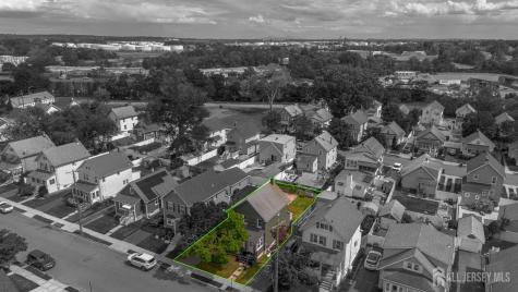 11 Jean Court Woodbridge Proper NJ 07095