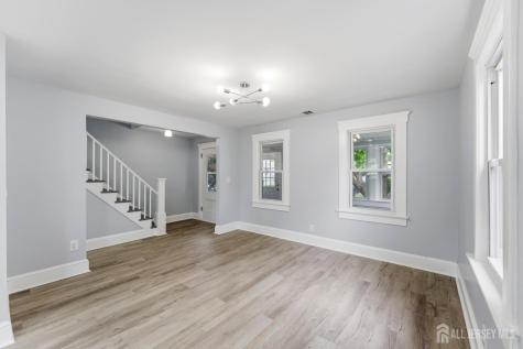 11 Jean Court Woodbridge Proper NJ 07095