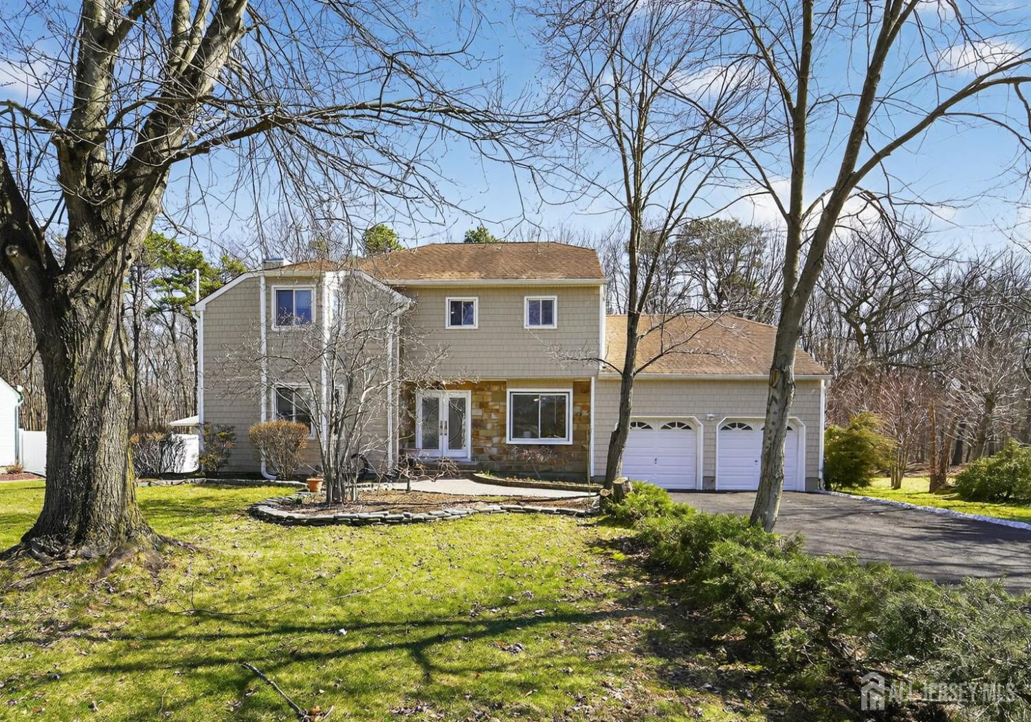 17 Willow Drive Old Bridge NJ 08857