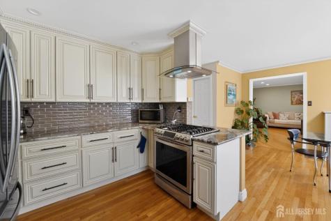 17 Willow Drive Old Bridge NJ 08857