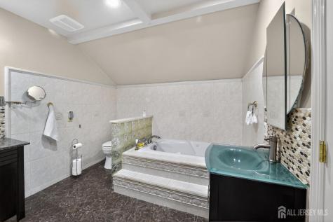 17 Willow Drive Old Bridge NJ 08857