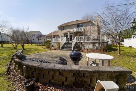 17 Willow Drive Old Bridge NJ 08857