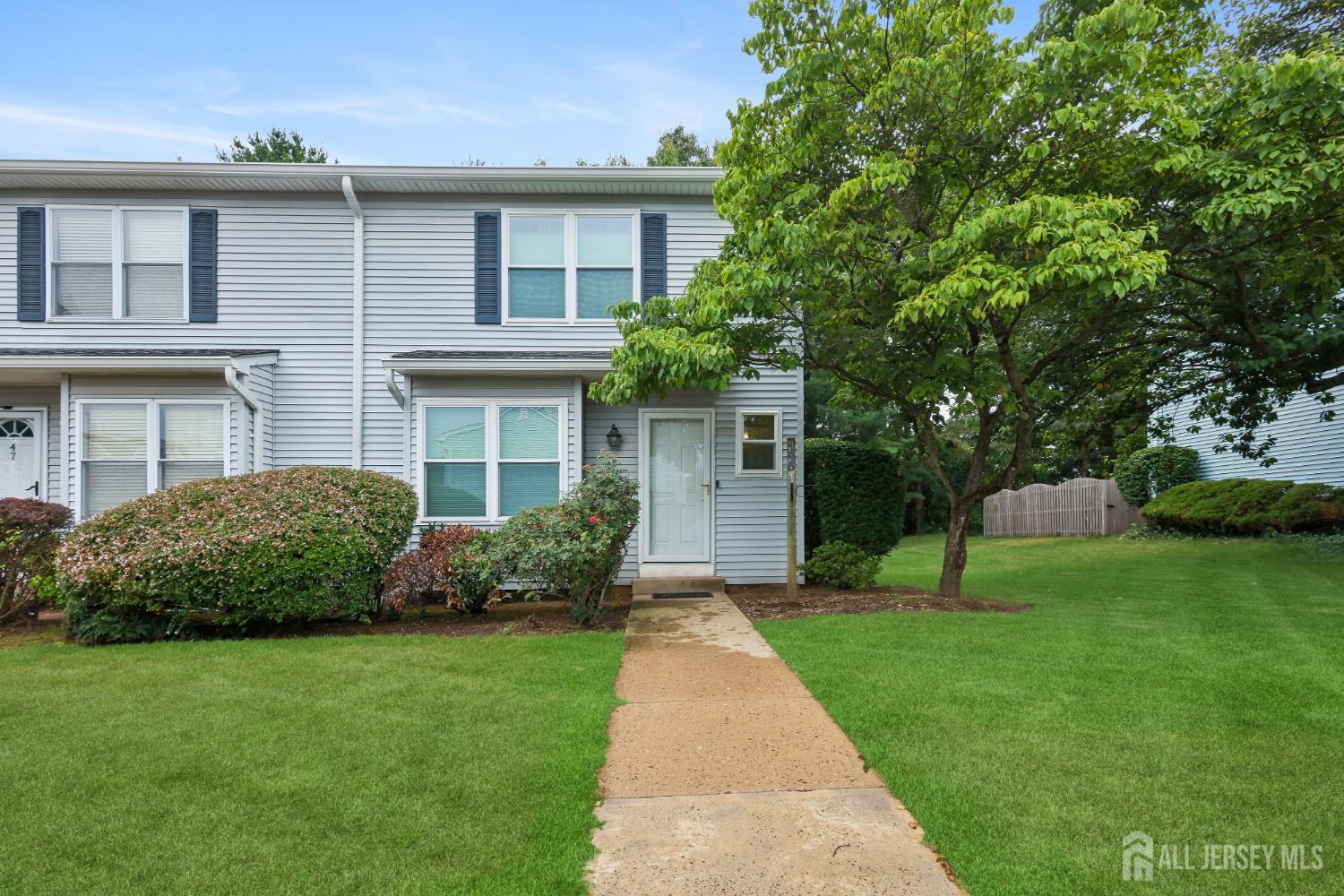 45 Brookview Circle Jamesburg NJ 08831