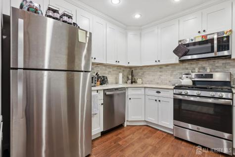 45 Brookview Circle Jamesburg NJ 08831
