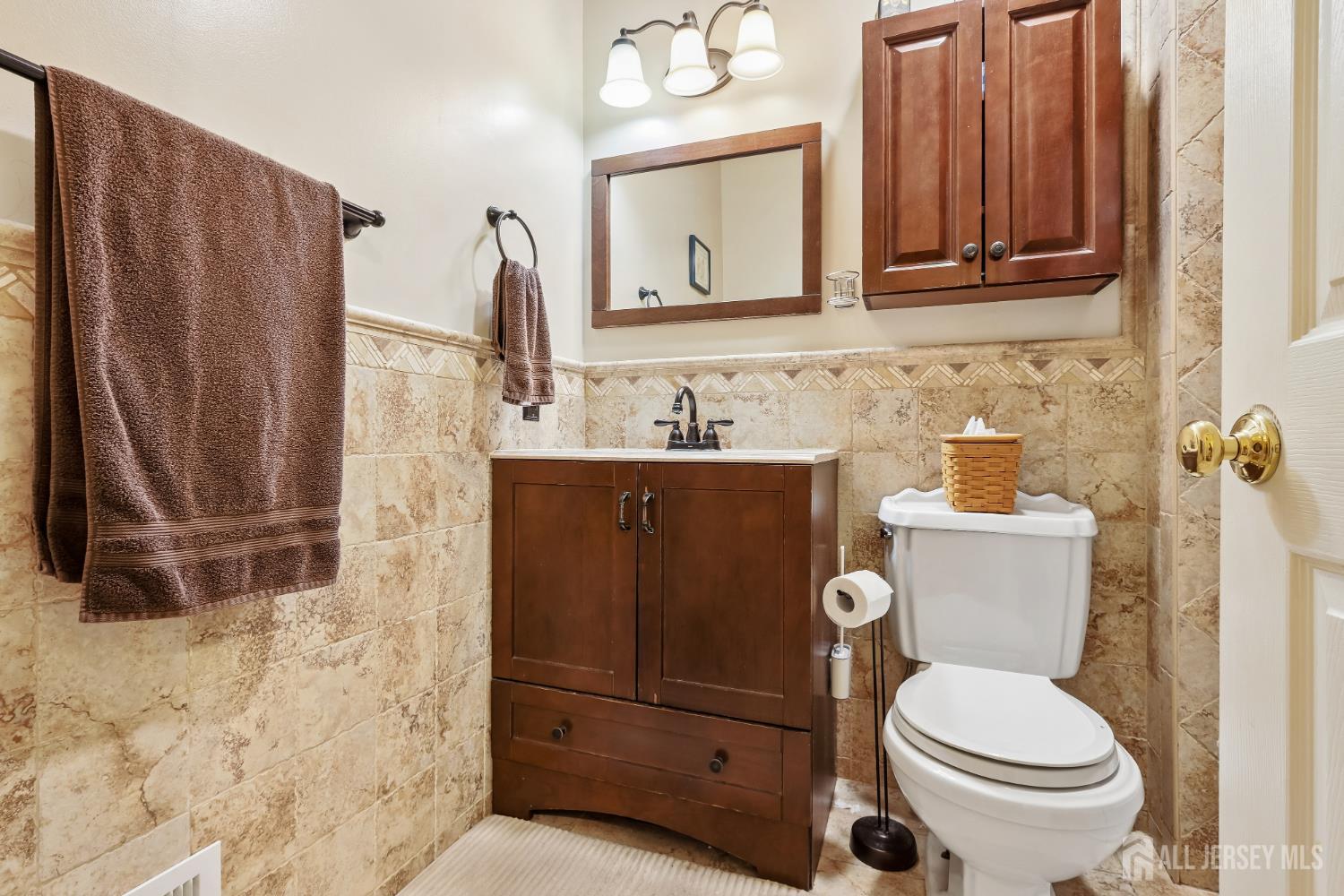 45 Brookview Circle Jamesburg NJ 08831