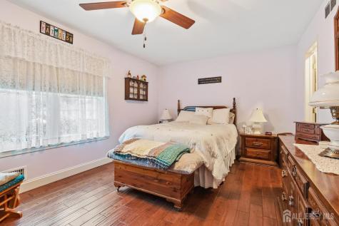 45 Brookview Circle Jamesburg NJ 08831