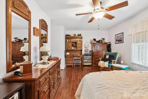 45 Brookview Circle Jamesburg NJ 08831