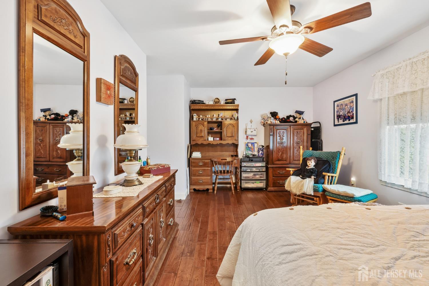 45 Brookview Circle Jamesburg NJ 08831