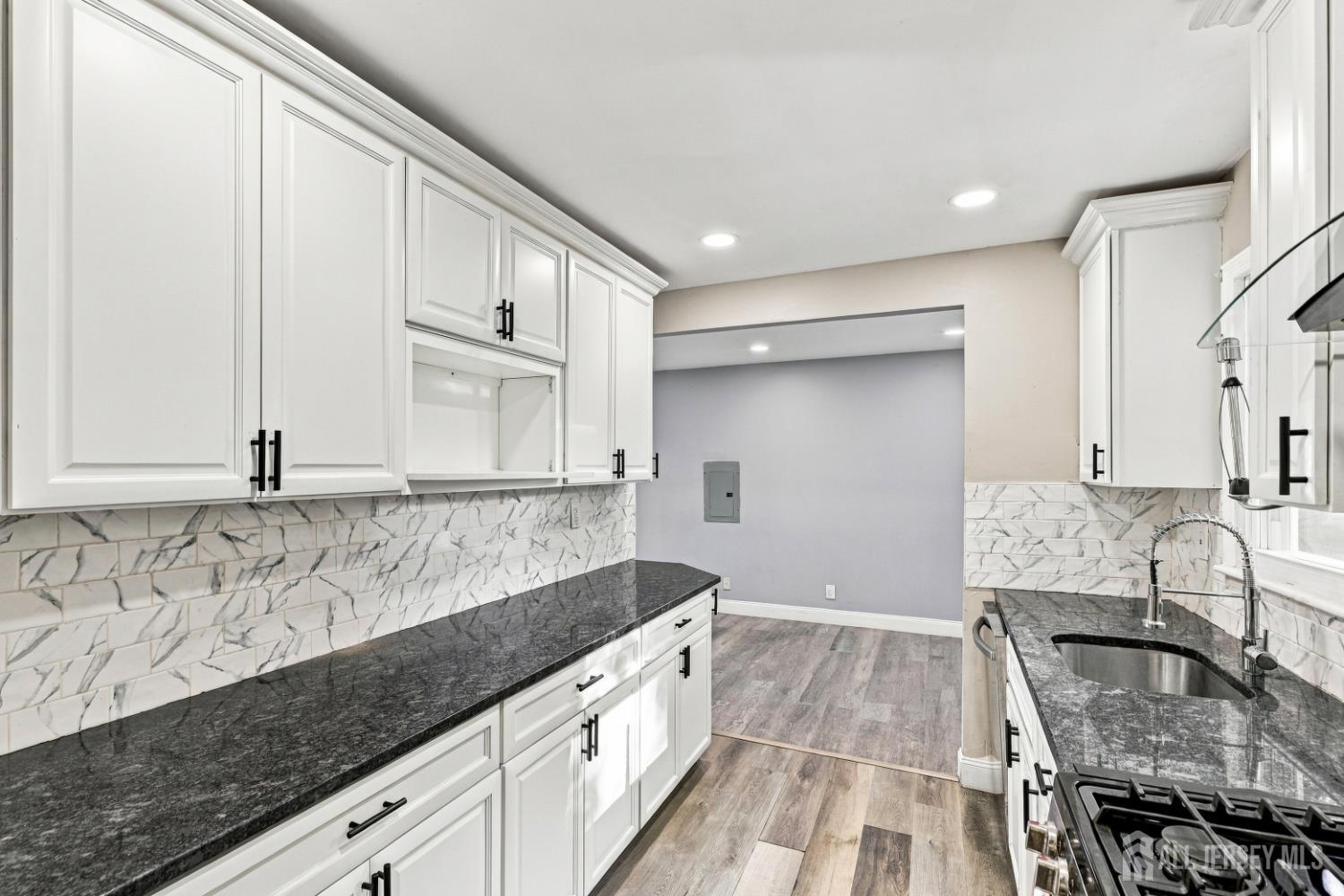 19 David Court Colonia NJ 07067