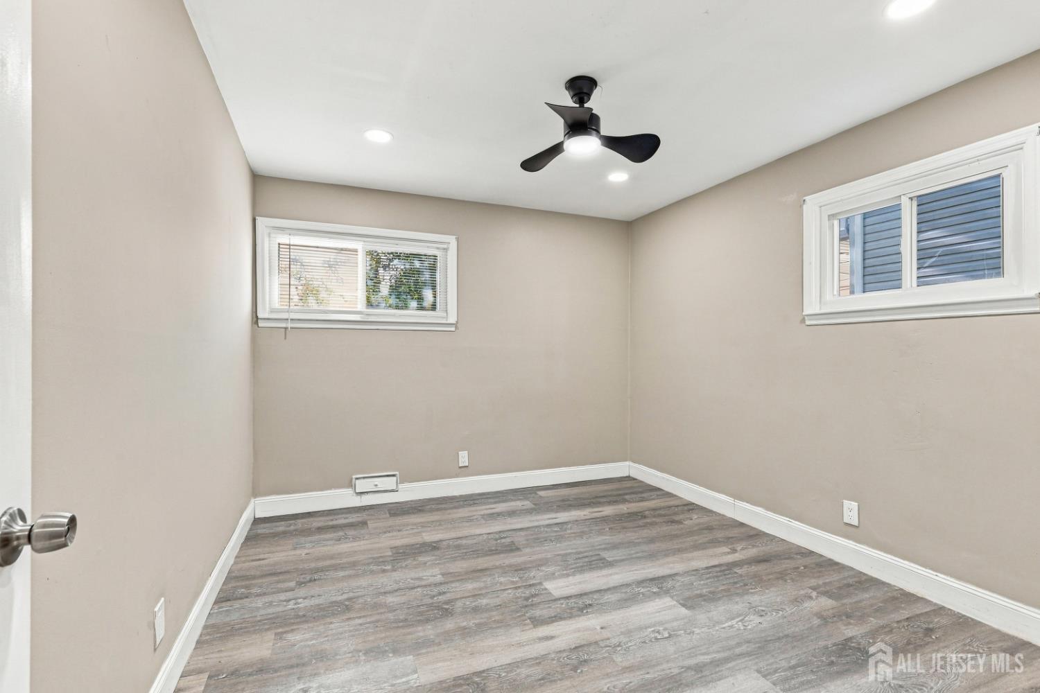 19 David Court Colonia NJ 07067