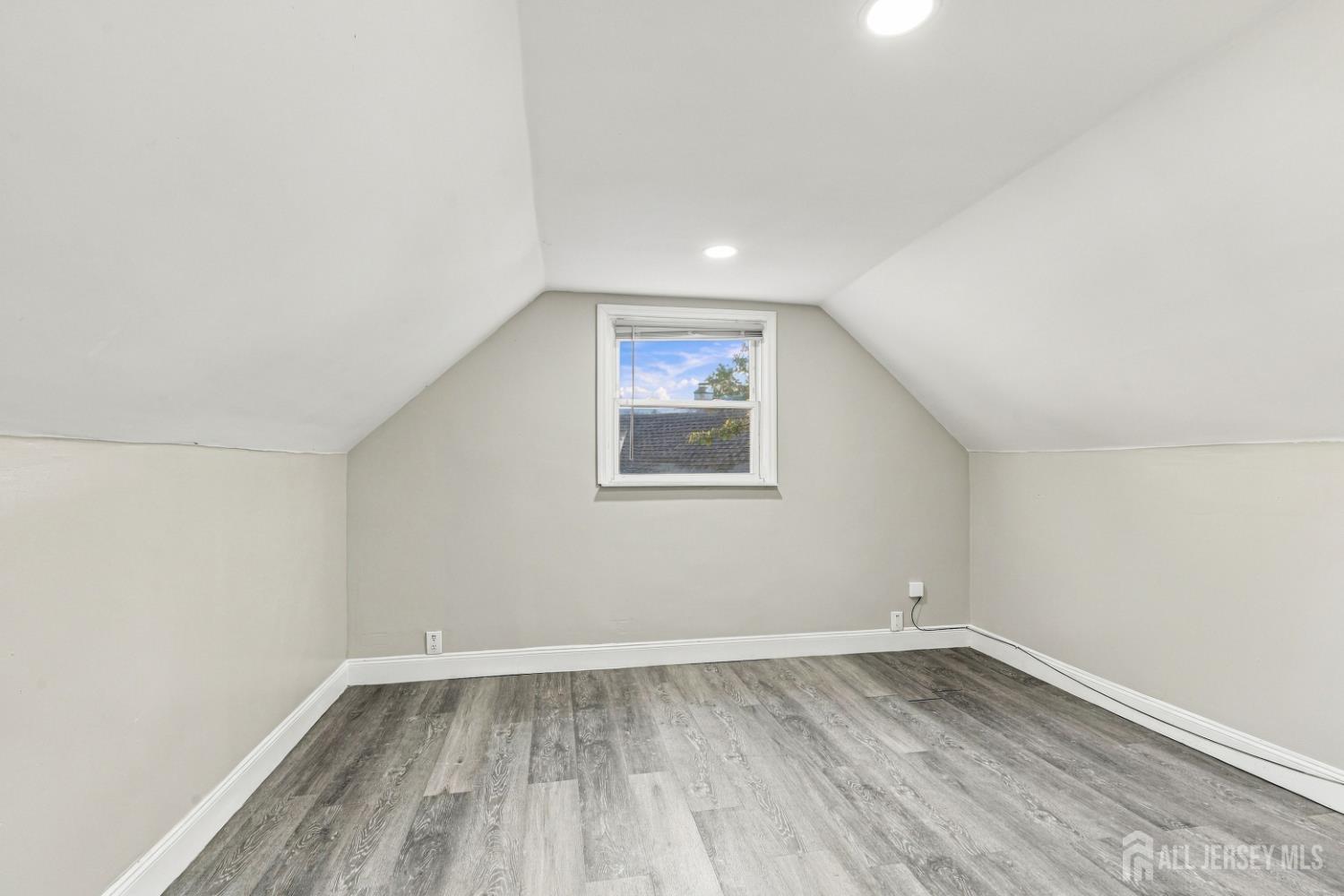 19 David Court Colonia NJ 07067