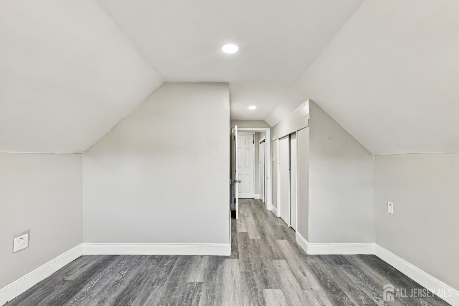 19 David Court Colonia NJ 07067