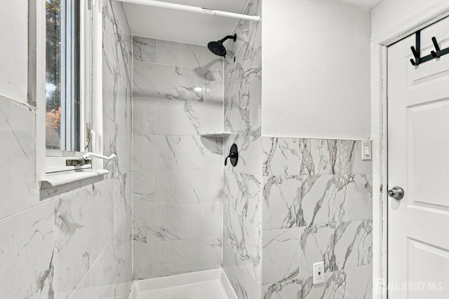 19 David Court Colonia NJ 07067