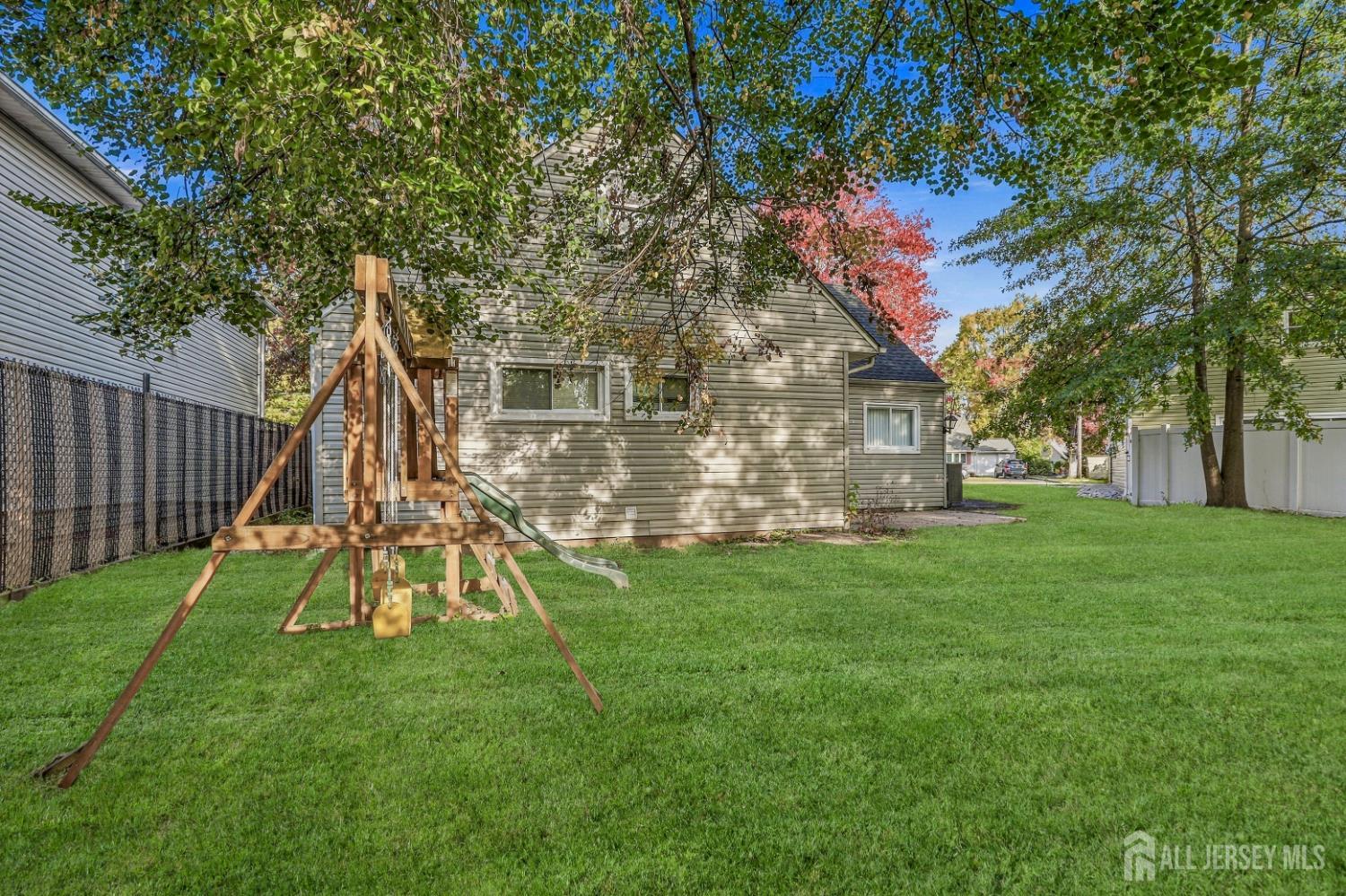 19 David Court Colonia NJ 07067