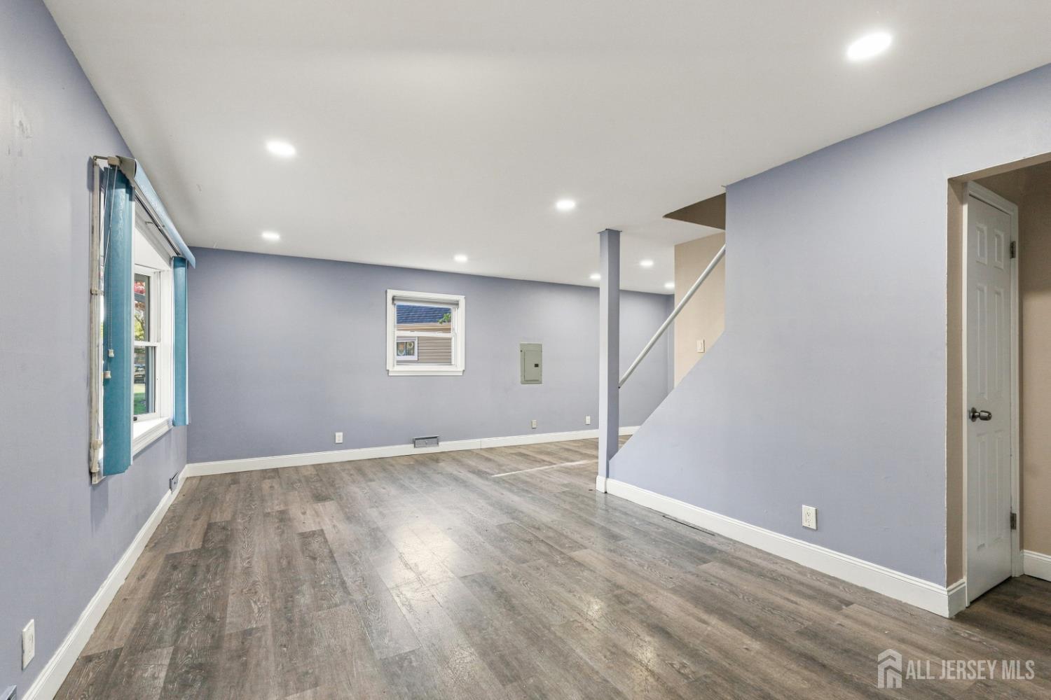 19 David Court Colonia NJ 07067