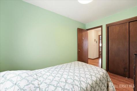 131 Maple Place South Plainfield NJ 07080