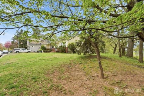 131 Maple Place South Plainfield NJ 07080