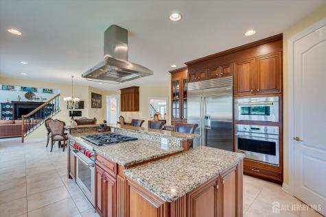8 Windhaven Court Monroe NJ 08831