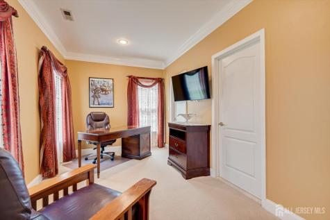 8 Windhaven Court Monroe NJ 08831