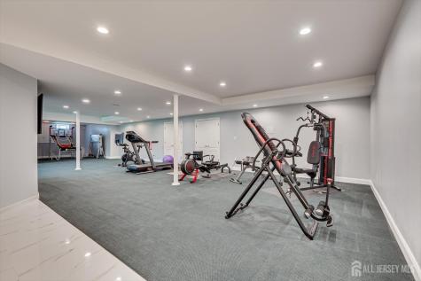 8 Windhaven Court Monroe NJ 08831