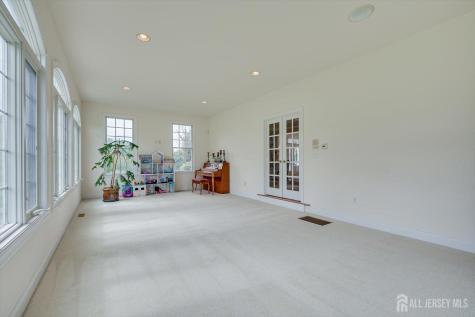 8 Windhaven Court Monroe NJ 08831