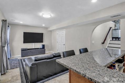 34 Vernon Street Sayreville NJ 08859