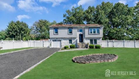 34 Vernon Street Sayreville NJ 08859