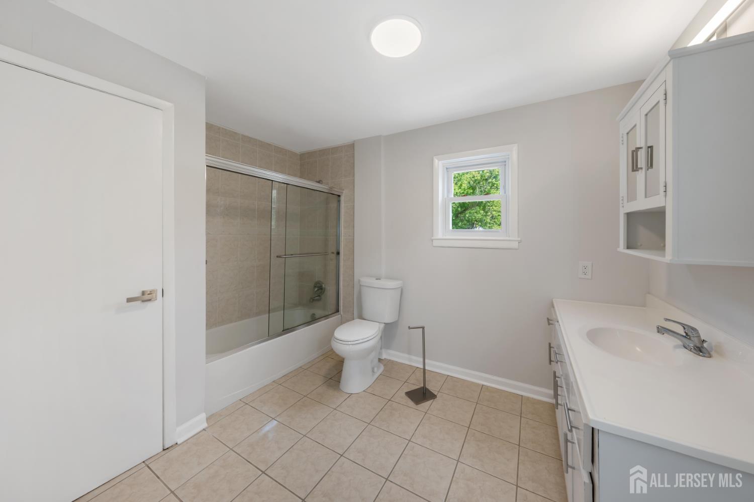 1746 Elk Street Piscataway NJ 08854