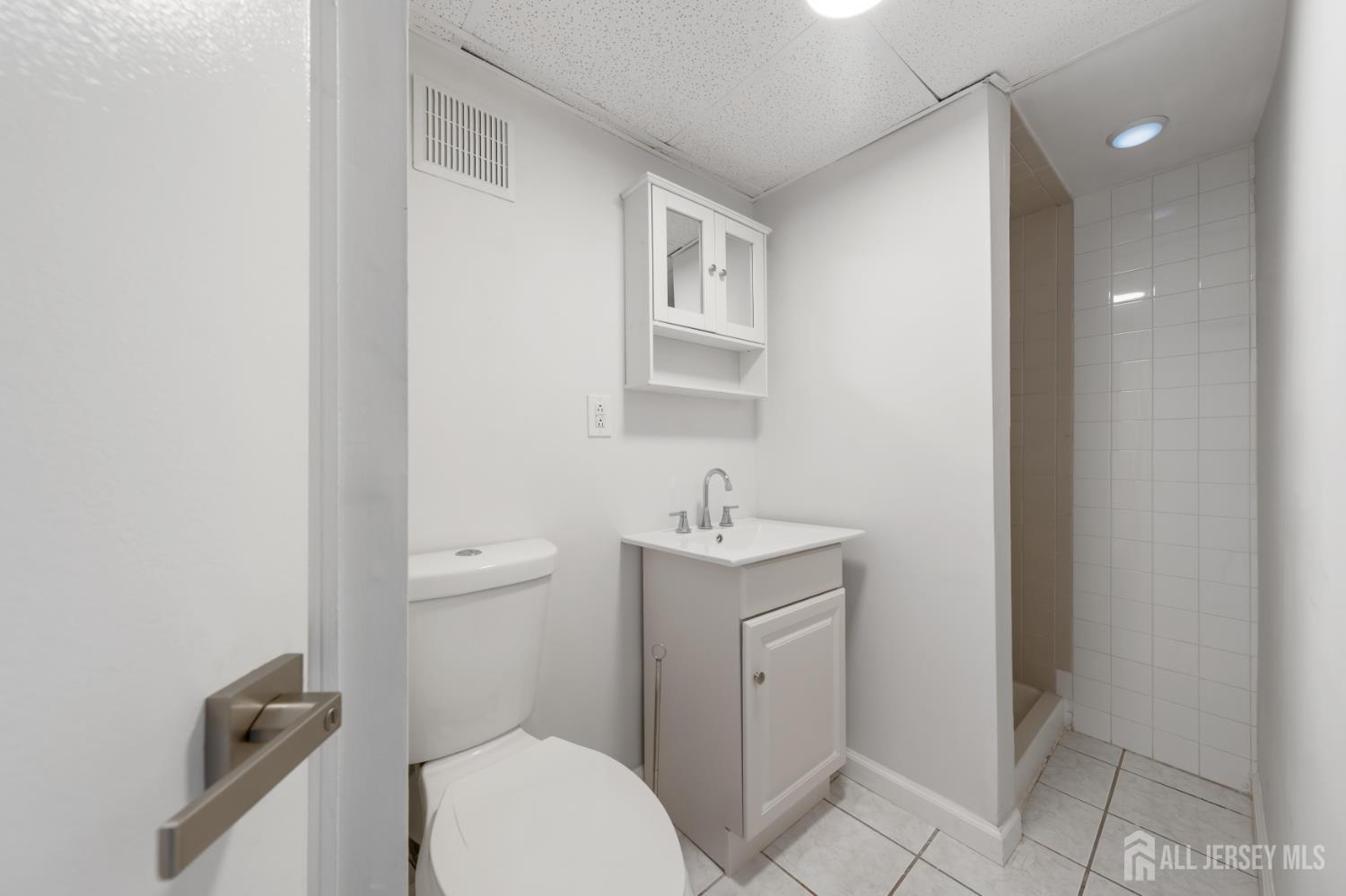1746 Elk Street Piscataway NJ 08854