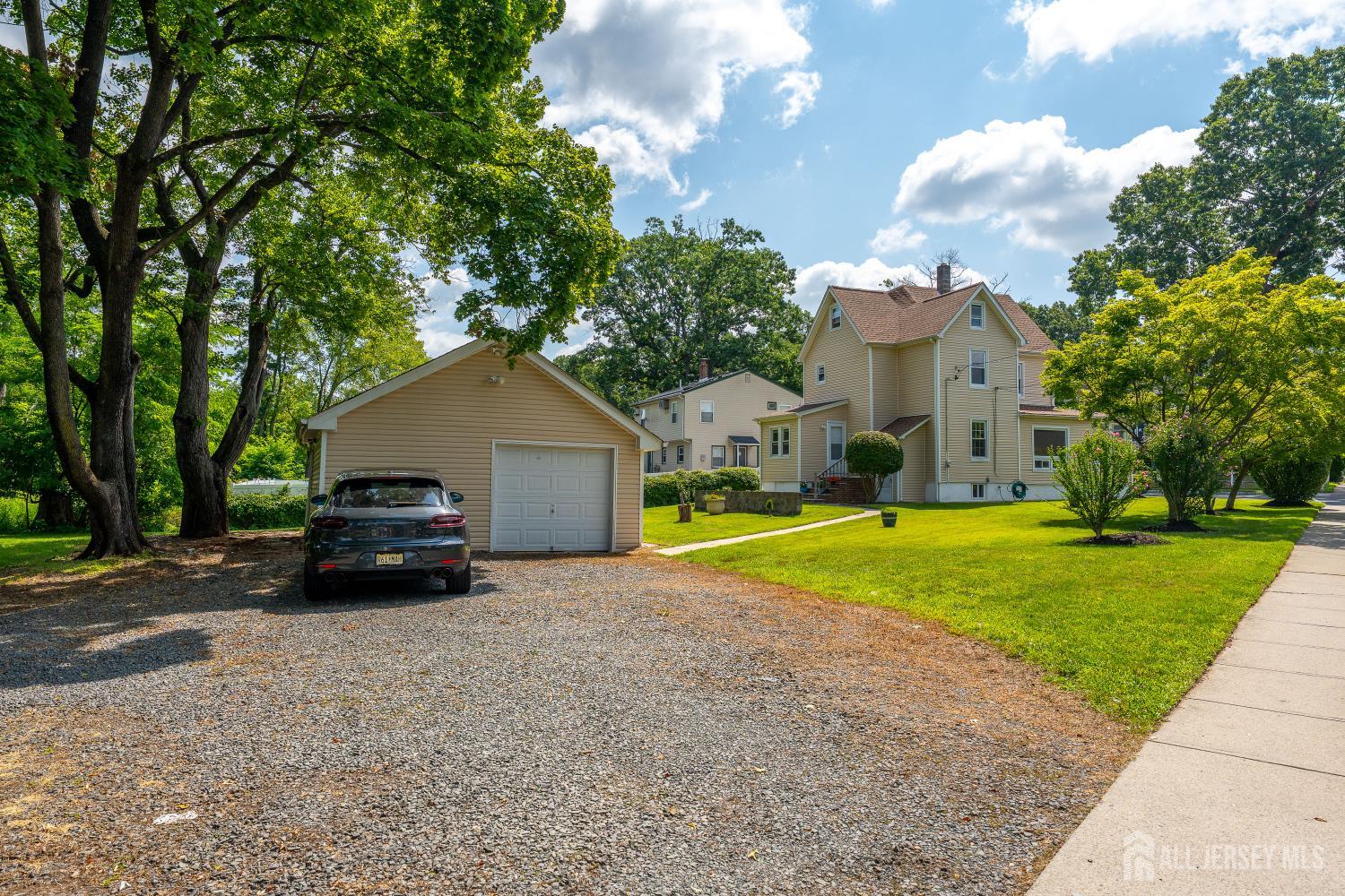 1746 Elk Street Piscataway NJ 08854