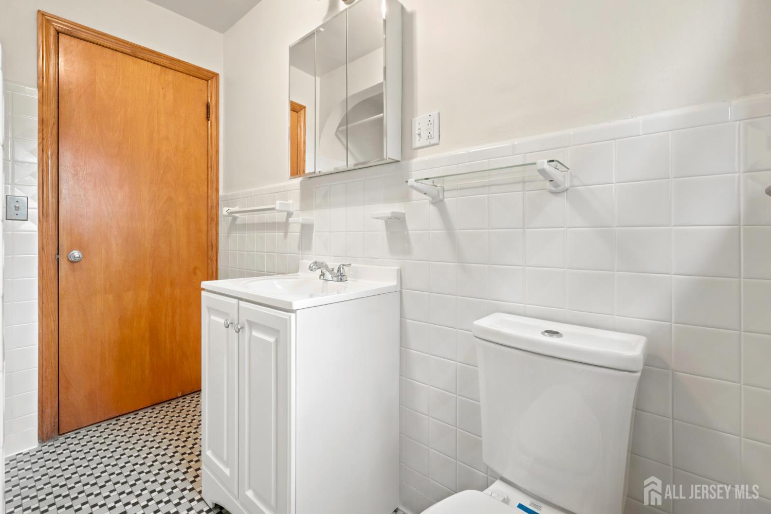 3 Dix Street New Brunswick NJ 08901