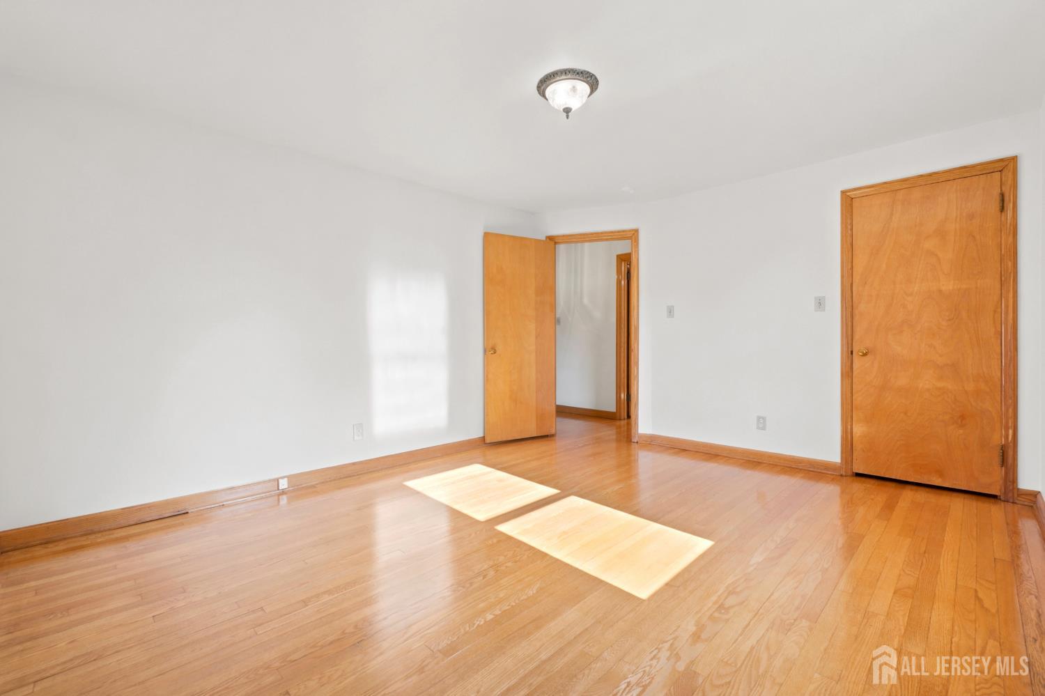 3 Dix Street New Brunswick NJ 08901
