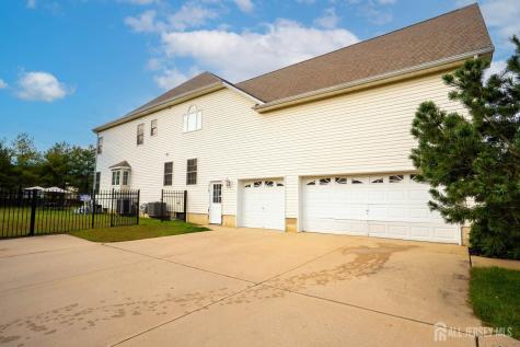 10 Angelo Court Monroe NJ 08831