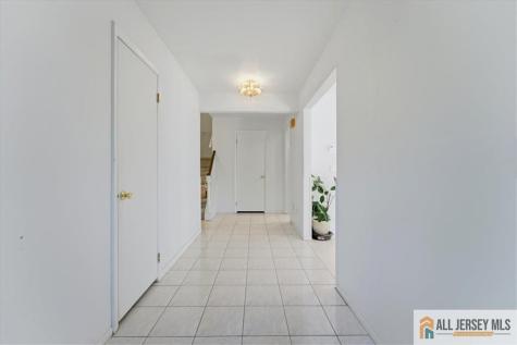 37 Giggleswick Way Edison NJ 08820