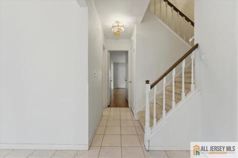 37 Giggleswick Way Edison NJ 08820
