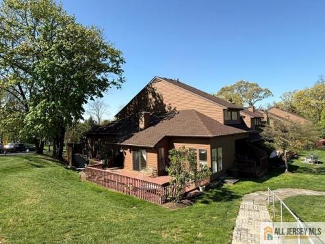 37 Giggleswick Way Edison NJ 08820