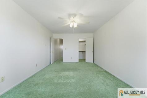 37 Giggleswick Way Edison NJ 08820
