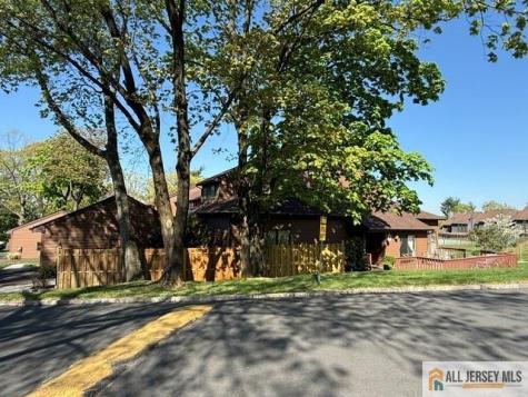 37 Giggleswick Way Edison NJ 08820