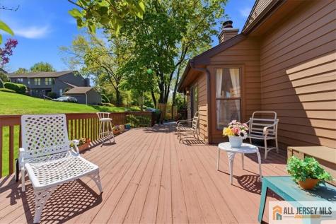 37 Giggleswick Way Edison NJ 08820