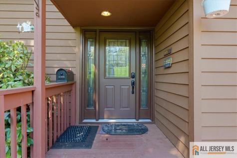 37 Giggleswick Way Edison NJ 08820