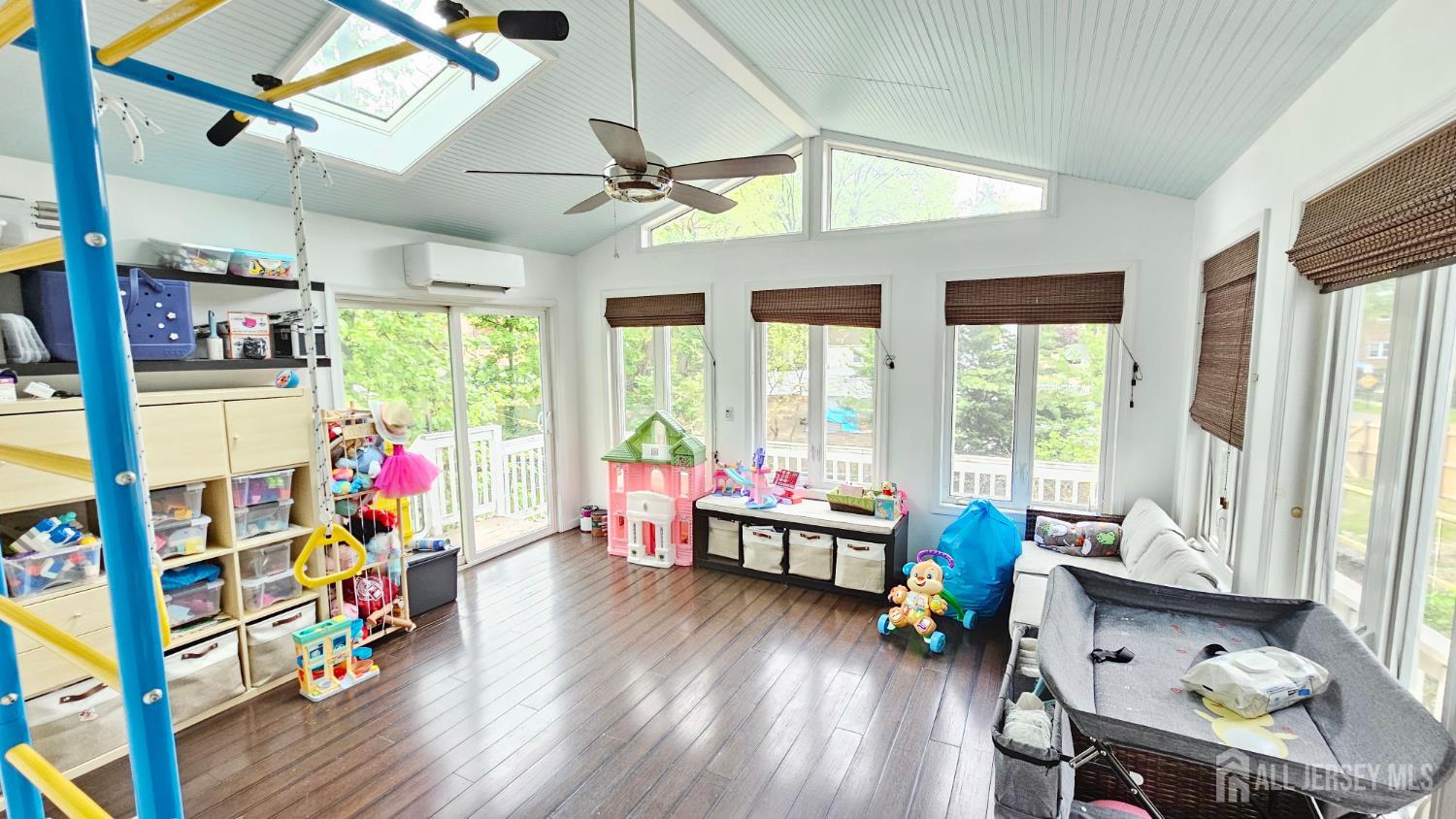 256 South 8th Avenue Highland Park NJ 08904