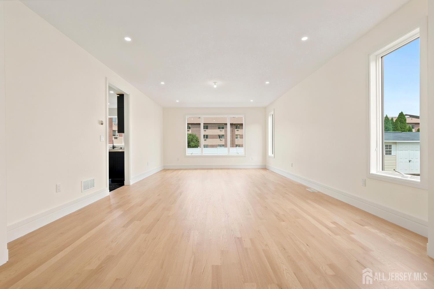 11 Gordon Avenue Spotswood NJ 08884