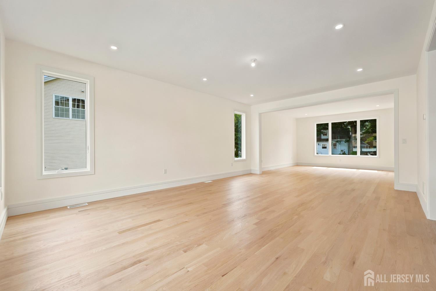 11 Gordon Avenue Spotswood NJ 08884