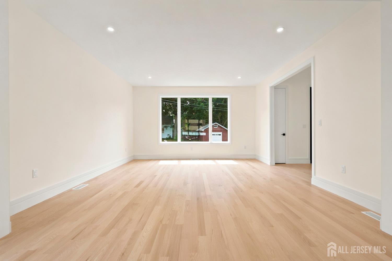 11 Gordon Avenue Spotswood NJ 08884