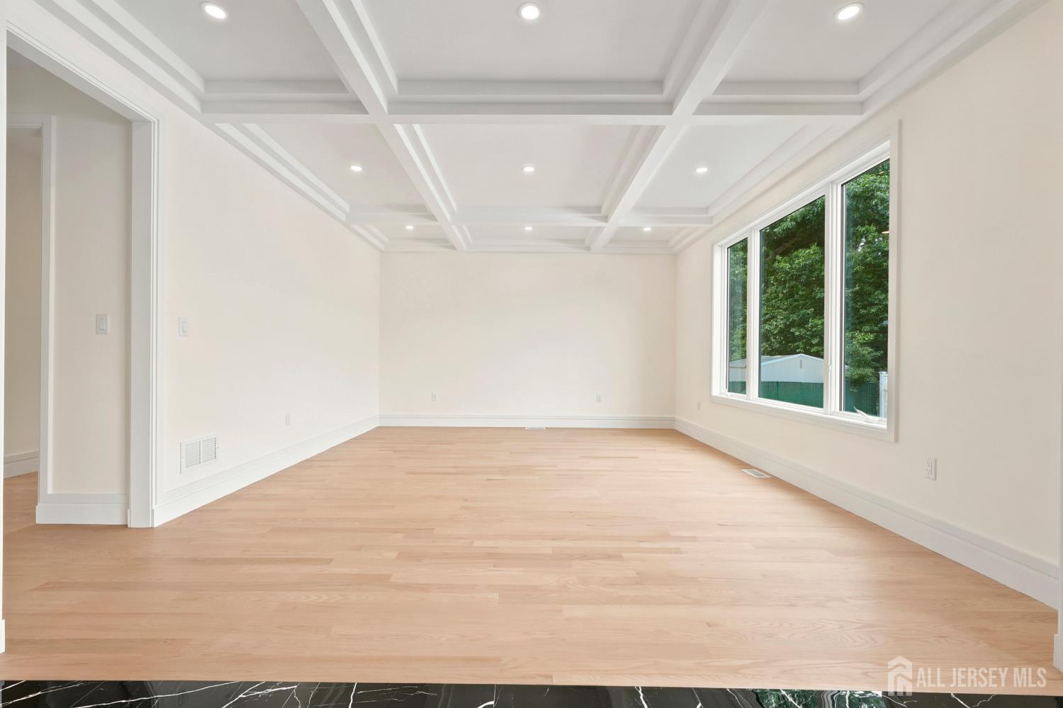 11 Gordon Avenue Spotswood NJ 08884