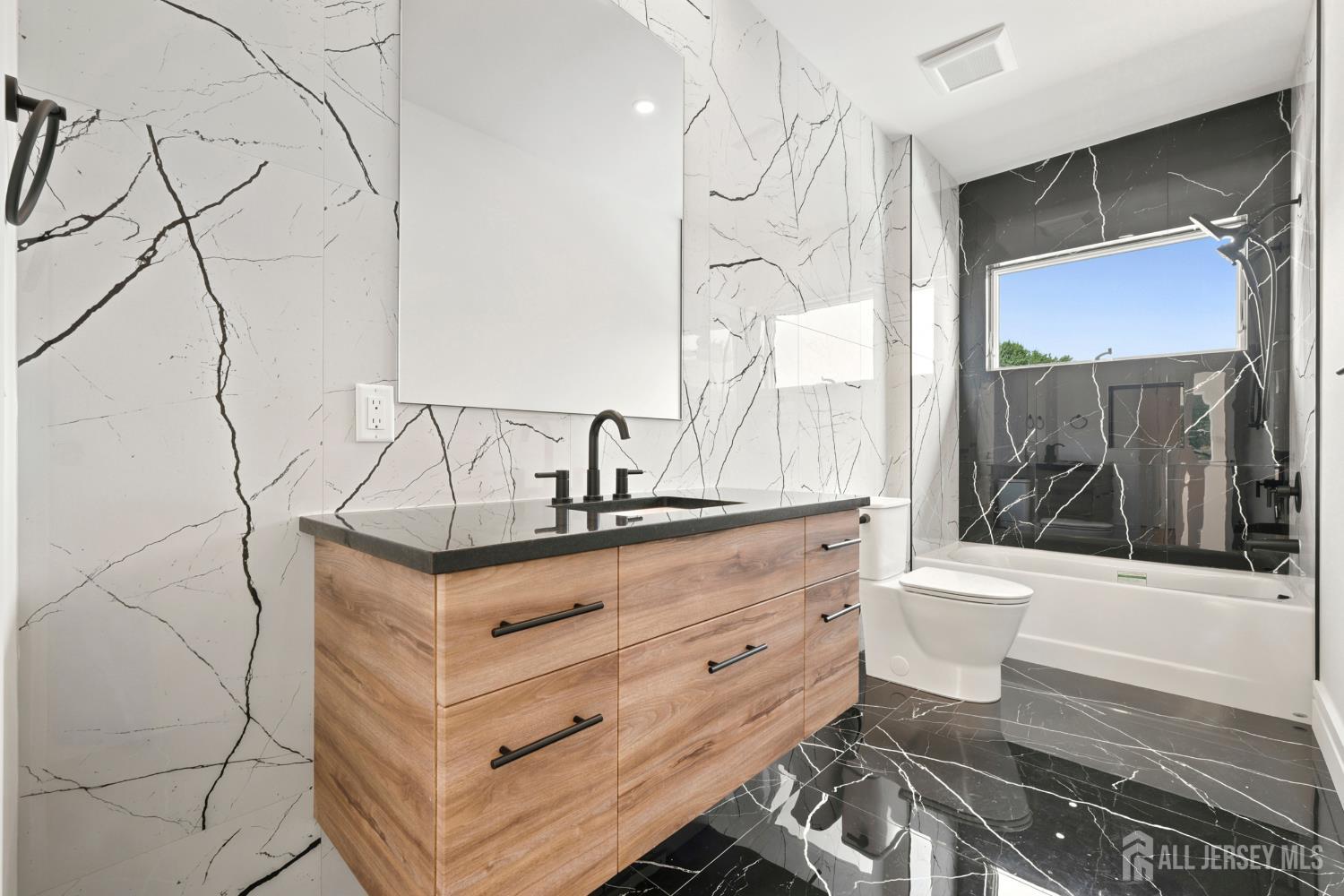 11 Gordon Avenue Spotswood NJ 08884